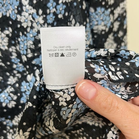 Veronica Beard "Lowell Blouse" Floral Print - SZ 6, Blue and Black - Picture 8 of 11